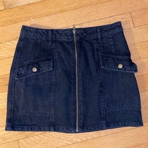 Forever 21 Black Zip-Up Denim Skirt